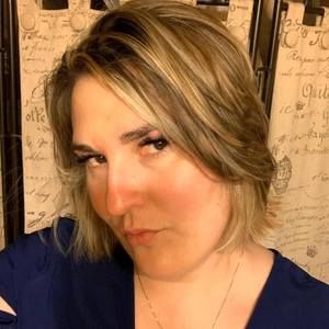 Meet your Posher, Kristine
